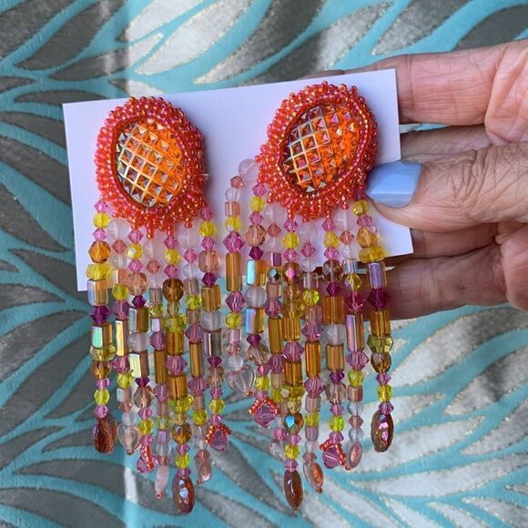 Fabulous coral/orange ab chandelier glass artisan beaded pierced earrings - Picture 10 of 11